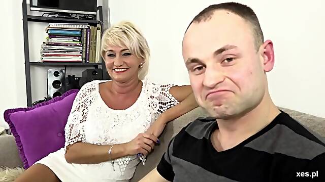 Gorące mamuśki action with mysterious girlie from XES.PL