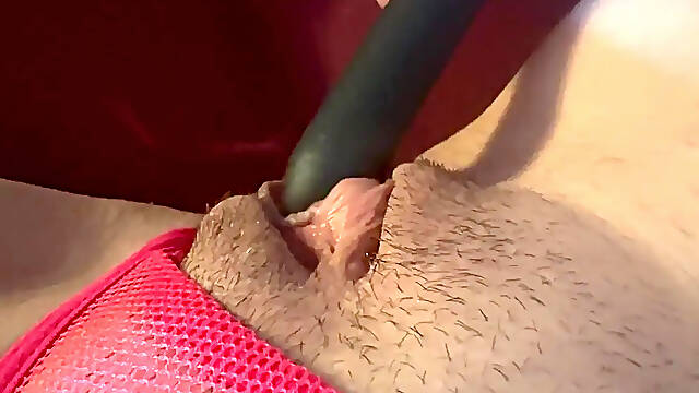 Hot Italian MILF Artemisia Love wets her pussy with a sex toy