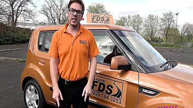 Sexy Cherry Kiss Fucks Horny Soldier In Her Taxi