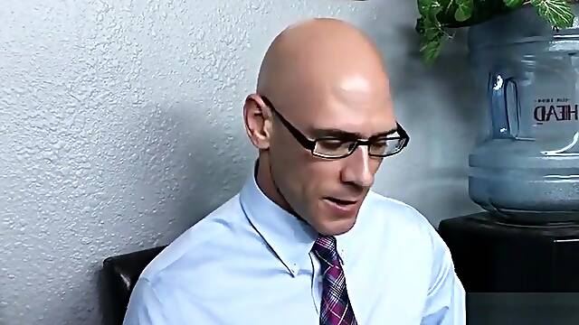 Pornstar porn video featuring Sophie Dee and Eva Notty