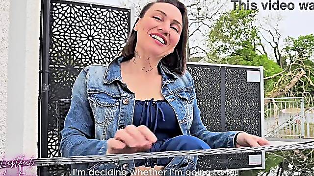 Stranger danger - This divorced hirsute mother I'd like to fuck was avid for screwing and a face full - Her aged twat squirting pee everywhere