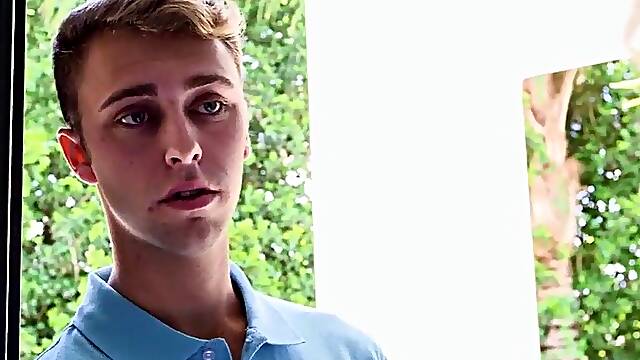 Stupid Dustin Daring makes sure to release cum inside the moist vagina of mother id like to fuck Claudia Valentine