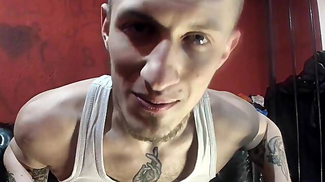 I wanna make yopur wetting by my saliva