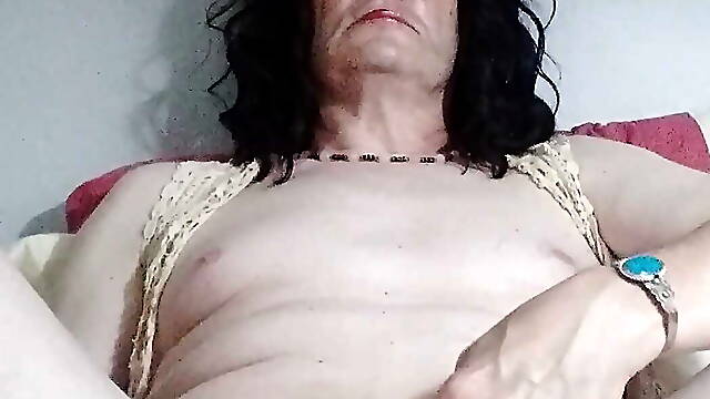 Ladyboy Serge Lusin. 2024ad