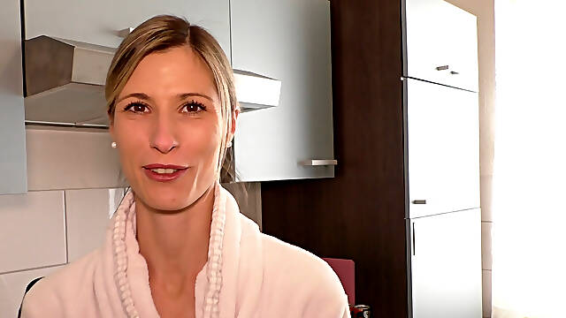 ANAL - In the freshly shaved ass of the woman neighbor - Just drill up the ass as a greeting