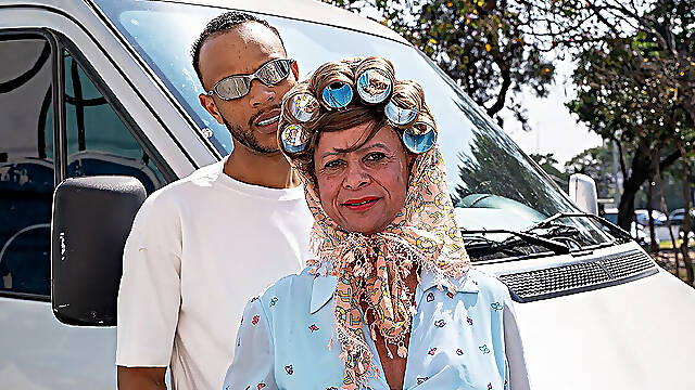 Muscle Mature Having Rough Anal in My Bus